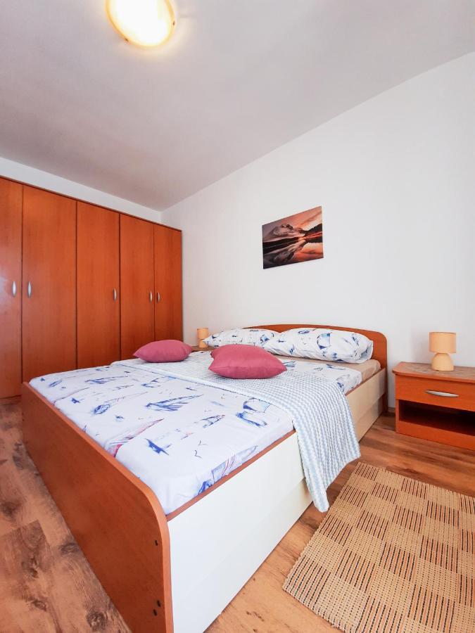Apartment Lola Спліт Екстер'єр фото